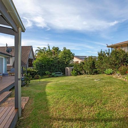 Windansea Cottage Pet Friendly Ocean Glimpses Vincentia Exterior photo